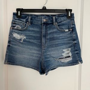 American Eagle Stretch Curvy Mom Shorts